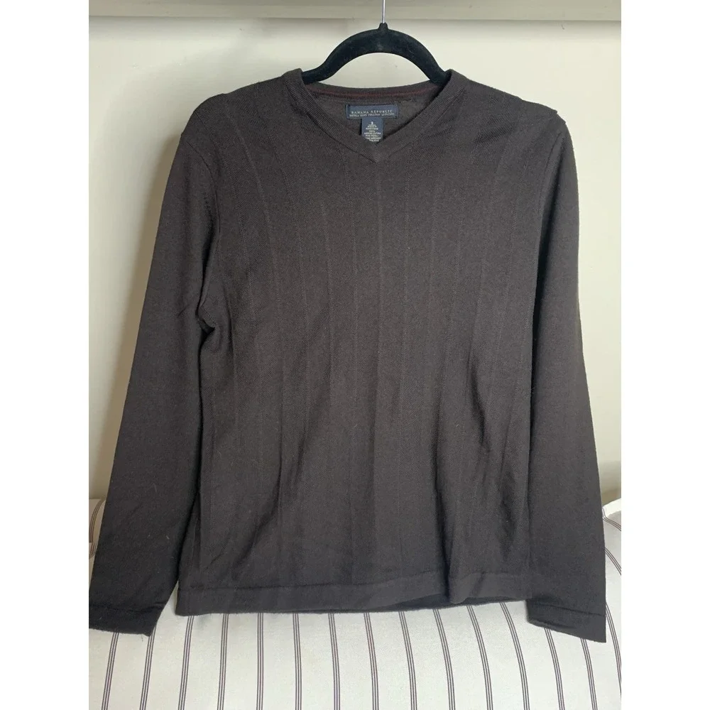 Banana Republic Mens V Neck Sweater Brown Extra Fine Italian Merino Wool Size S